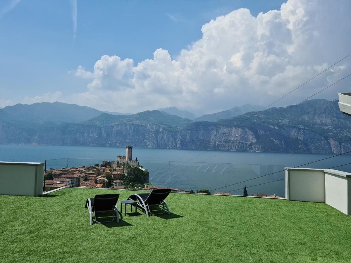 Luxury Apartments Natura Malcesine Esterno foto